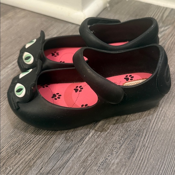 Kids Multi-Color Shoe Collection - Picture 2 of 7